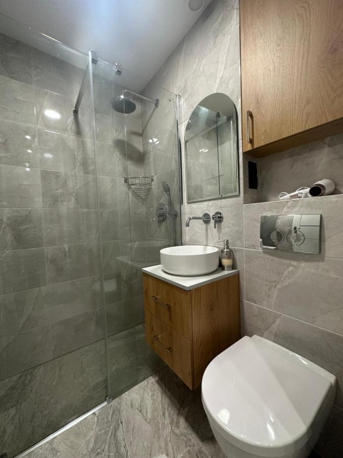 Mki Apartments - Zlota 69 Warsaw City Center Apartment エクステリア 写真
